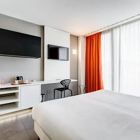 Western Parco Paglia קייטי