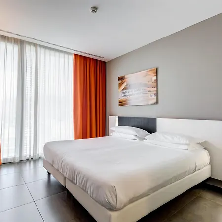 Western Parco Paglia