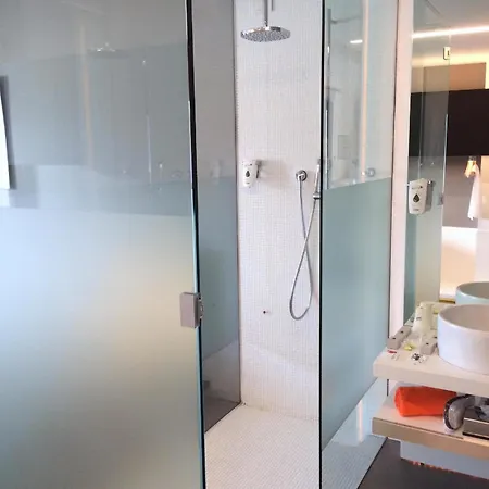 Western Parco Paglia מלון 4*