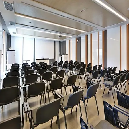 贝斯特韦斯特帕可帕格里亚酒店 酒店