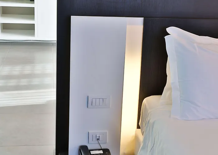 Western Parco Paglia Отель 4*