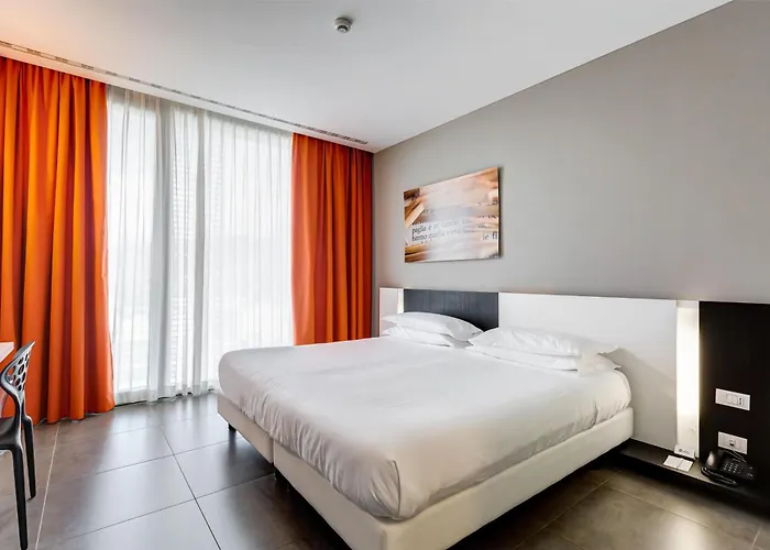 Western Parco Paglia