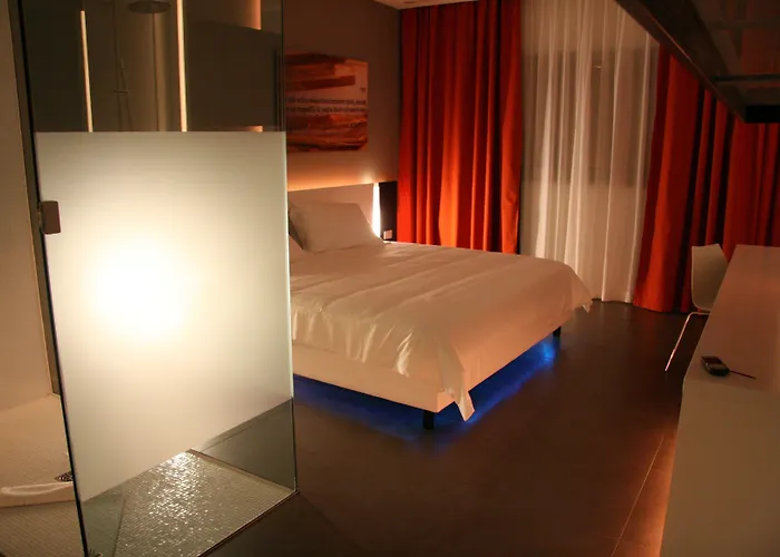 Отель Western Parco Paglia 4*