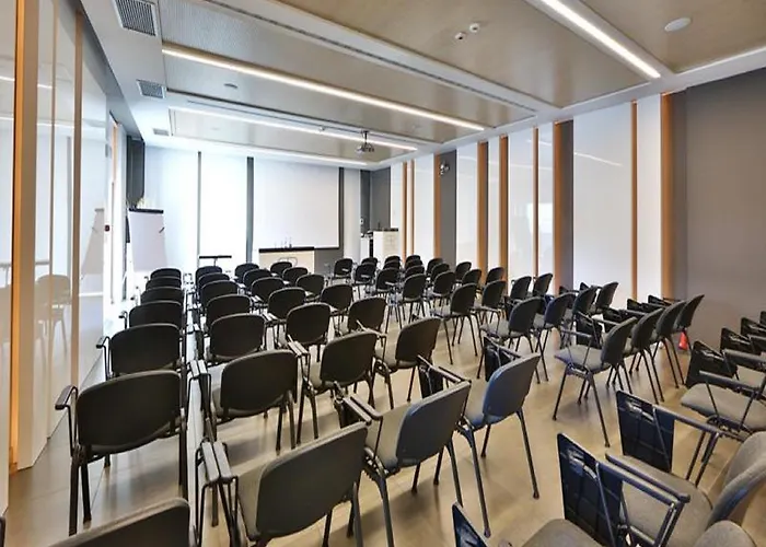 Western Parco Paglia Отель